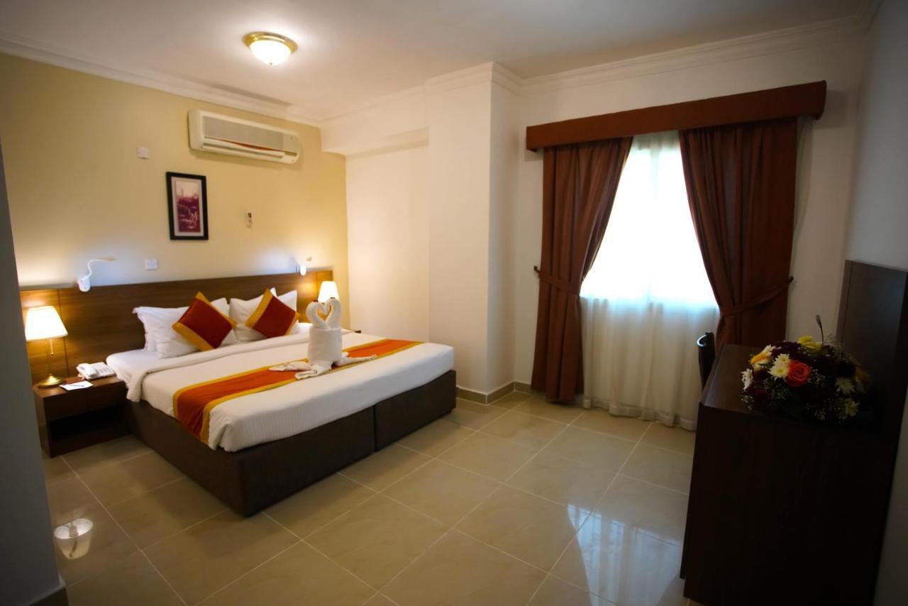 La Villa Inn Hotel Apartments Doha Bagian luar foto
