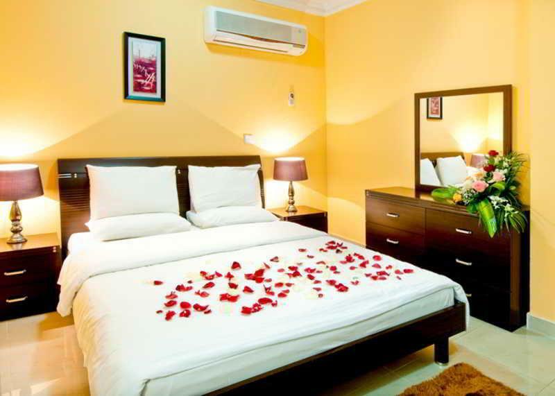 La Villa Inn Hotel Apartments Doha Bagian luar foto